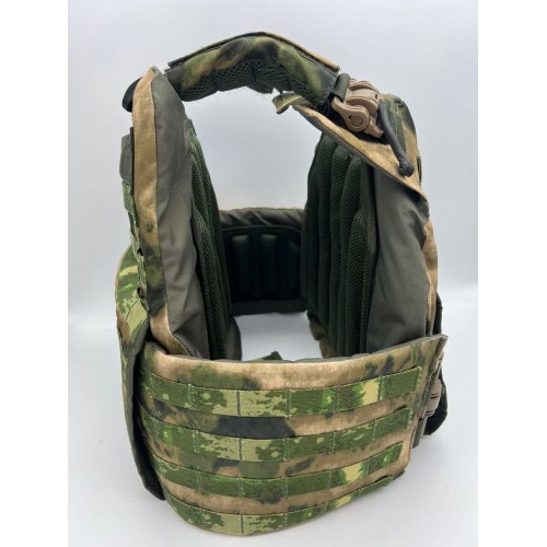 Бронежилет ЗАЩИТНИК в Люберцах с кевларовым баллистическим пакетом C2, капами и бронеплитами Бр5