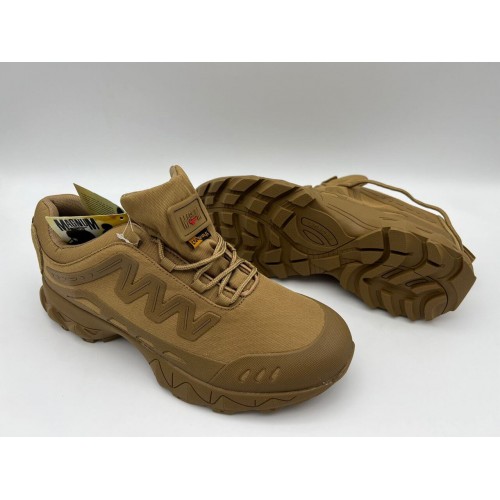 Треккинговые кроссовки «MAGNUM» летние в Люберцах