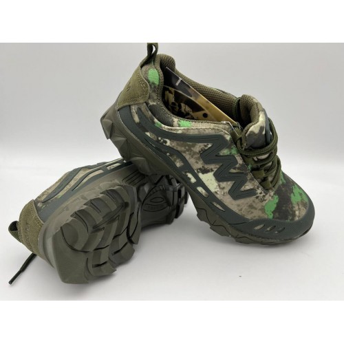 Треккинговые кроссовки «MAGNUM» летние в Люберцах